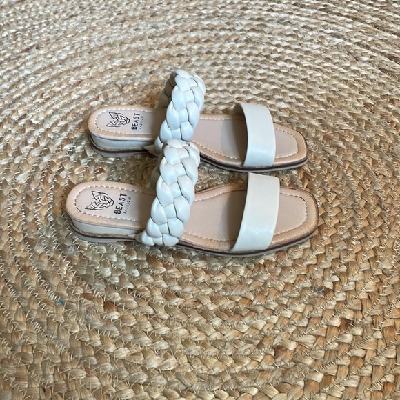 NEW Gorgeous Braided Sandals. Beast Fashion  NWOT - Picture 7 of 9